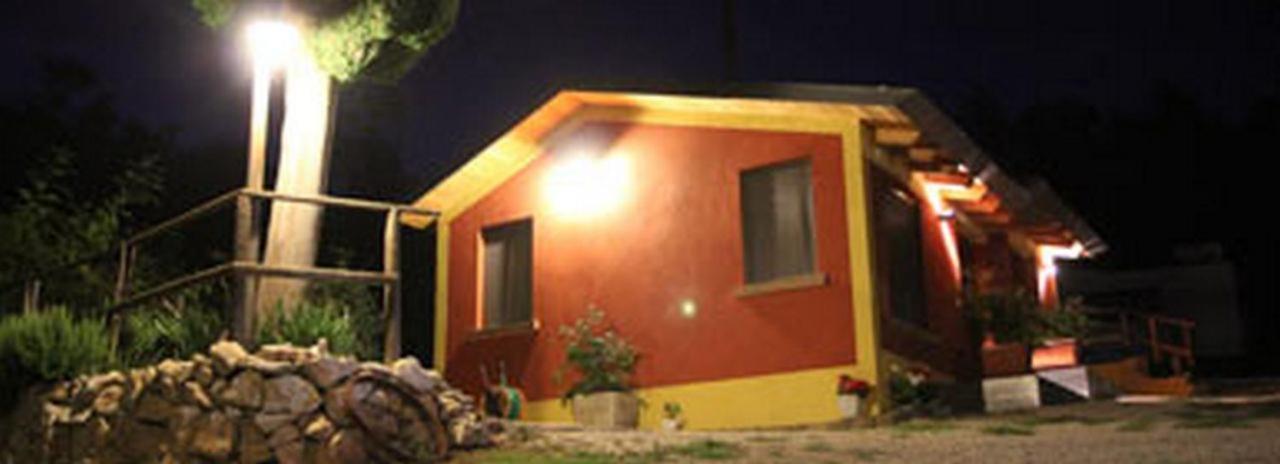 Bed and Breakfast Brojo Hill Longare Exterior foto