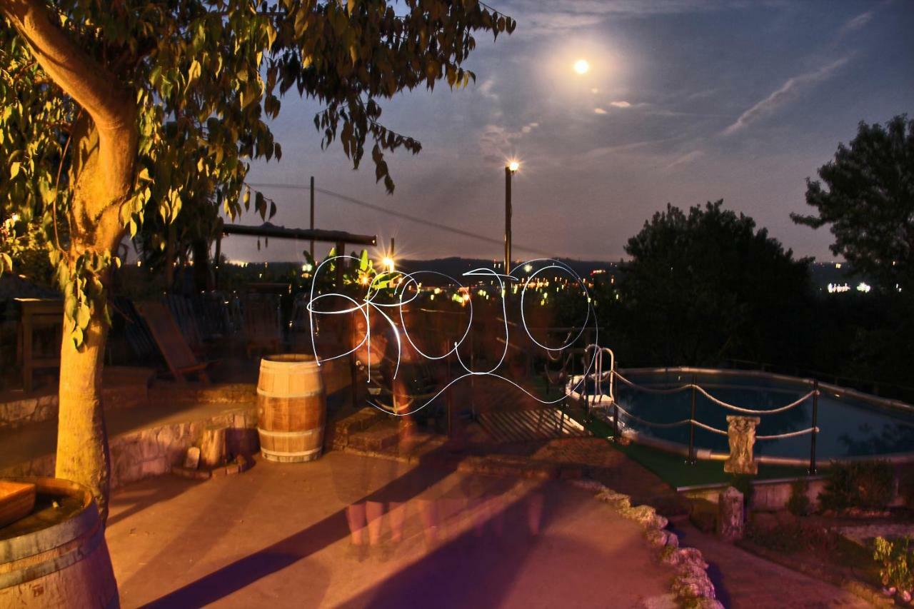 Bed and Breakfast Brojo Hill Longare Exterior foto